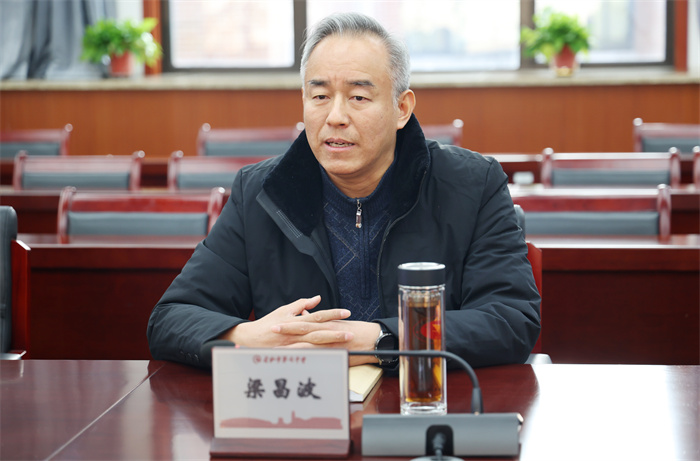 中國(guó)農(nóng)業(yè)大學(xué)“優(yōu)質(zhì)生源基地”授牌儀式在合肥七中舉行(圖4) 中國(guó)農(nóng)業(yè)大學(xué)“優(yōu)質(zhì)生源基地”授牌儀式在合肥七中舉行(圖4)