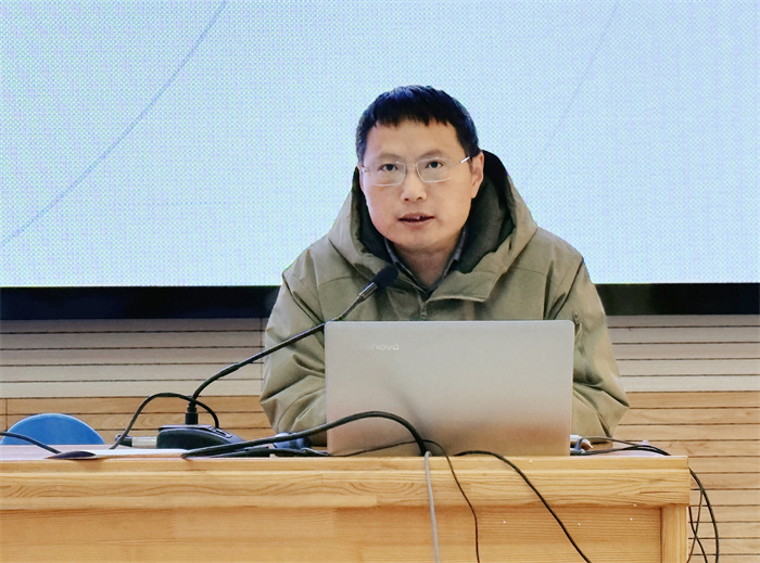 合肥七中高二年級(jí)召開(kāi)2024-2025學(xué)年第二學(xué)期全體教師會(huì)議(圖5) 合肥七中高二年級(jí)召開(kāi)2024-2025學(xué)年第二學(xué)期全體教師會(huì)議(圖5)