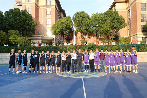 合肥七中本部與泥河中學合影 (2).jpg 合肥七中本部與泥河中學合影 (2).jpg