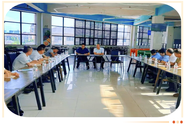 守護(hù)&ldquo;舌尖上的安全&rdquo;：學(xué)校餐廳開(kāi)展開(kāi)學(xué)季安全保障專(zhuān)項(xiàng)行動(dòng)