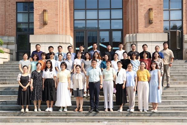 原高二最美教師.jpg 合肥七中開展慶祝第41個(gè)教師節(jié)系列活動(dòng)(圖16)