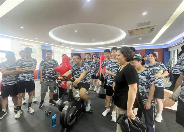 高一新生游園2.jpg 合肥七中扎實(shí)推進(jìn)開學(xué)前后心理健康教育工作(圖9)