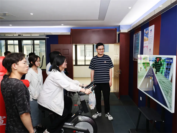 一堂好課|合肥七中，來一場從心開始的溫暖奔赴(圖1)