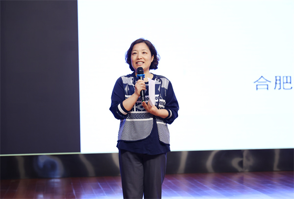 合肥七中第八期桃蹊大講堂精彩開講(圖3) 合肥七中第八期桃蹊大講堂精彩開講(圖3)