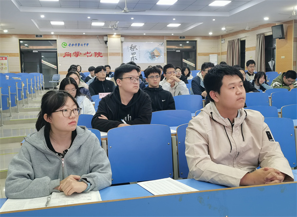 合肥七中高二年級(jí)召開學(xué)生自主管理會(huì)(圖2)