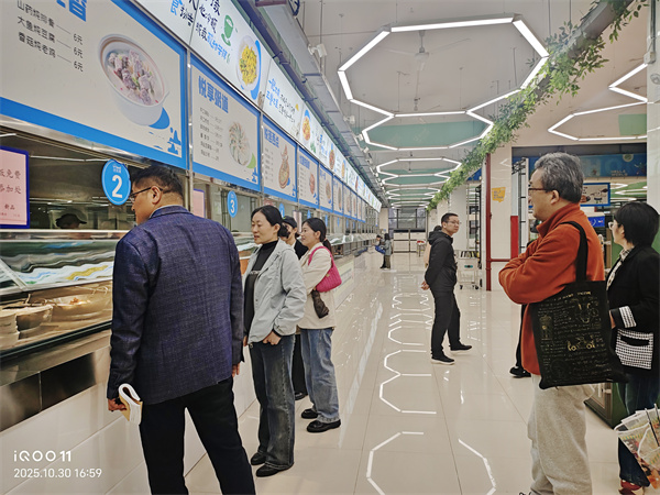 合肥七中膳食委員會召開專題會議(圖3)