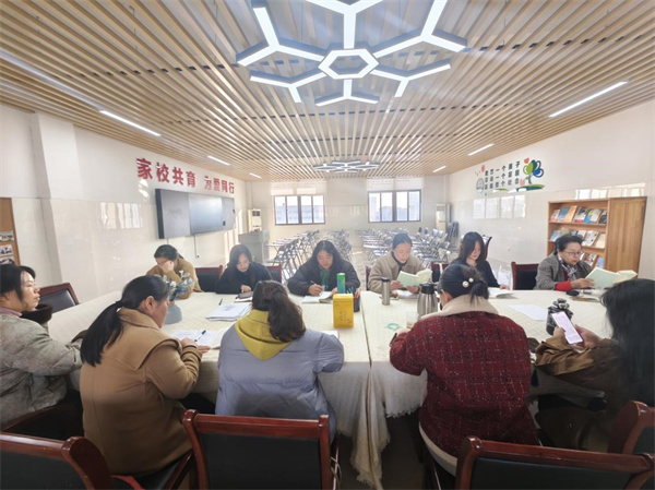 合肥七中第65期家長(zhǎng)讀書會(huì)1.jpg