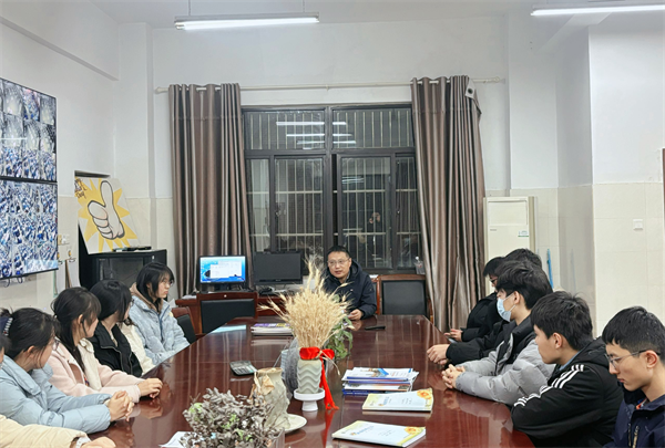 合肥七中高三年級召開分組團(tuán)學(xué)生會議(圖3)