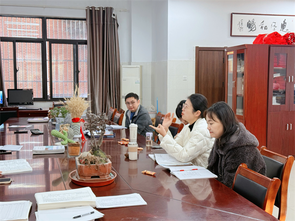 組團(tuán)聚力！讓教學(xué)做到“精準(zhǔn)滴灌”(圖3)