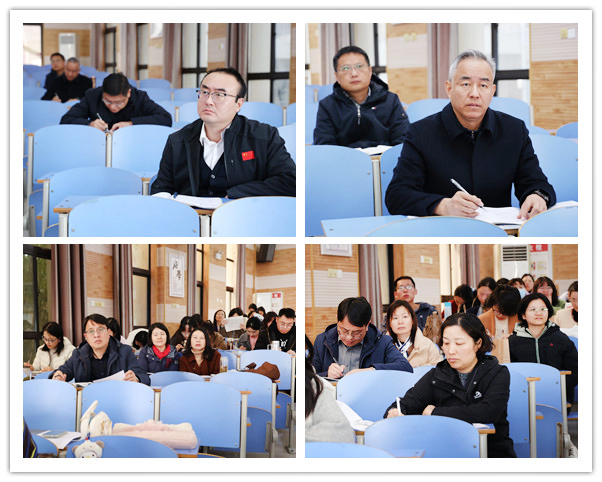 校領(lǐng)導(dǎo)聽(tīng)課_副本.jpg 校領(lǐng)導(dǎo)聽(tīng)課_副本.jpg