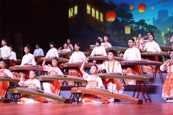 一等獎(jiǎng)！合肥七中民樂(lè)團(tuán)閃耀市級(jí)文化藝術(shù)節(jié)(圖3)